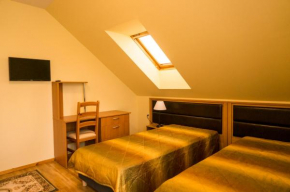 Гостиница Viktoras Apartments  Паланга